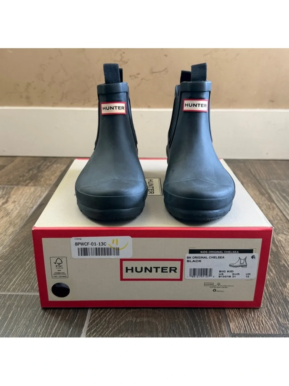 Hunter Kids Black Original Chelsea Waterproof Rain Boots—13C